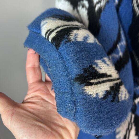 Yari Artesanias Sweater Jacket Large Wolf Nature wool Ecuador Blue‎ Hoodie VTG - Picture 11 of 14